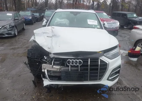 2021 Audi Q5 Premium 45 Tfsi Quattro S Tronic z USA, uszkodzony, nr VIN WA1AAAFY0M2016384